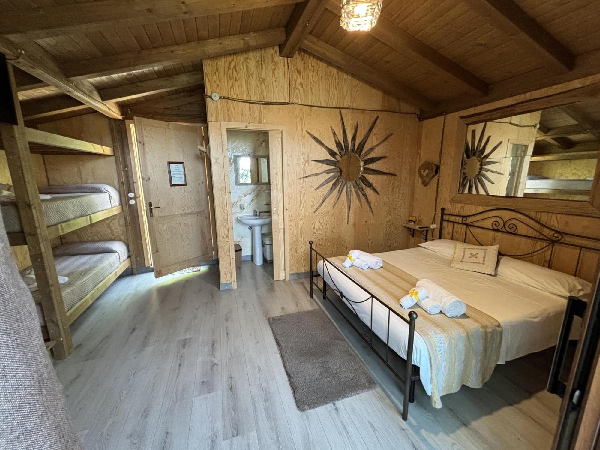 B & B Le Casette Sull'Albero Di Villa Alba Mesyna Zewnętrze zdjęcie