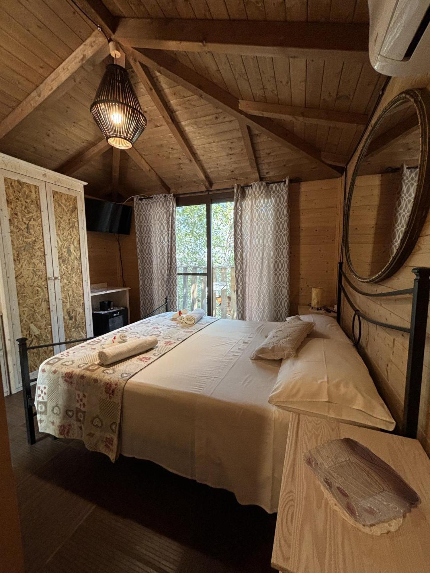 B & B Le Casette Sull'Albero Di Villa Alba Mesyna Zewnętrze zdjęcie