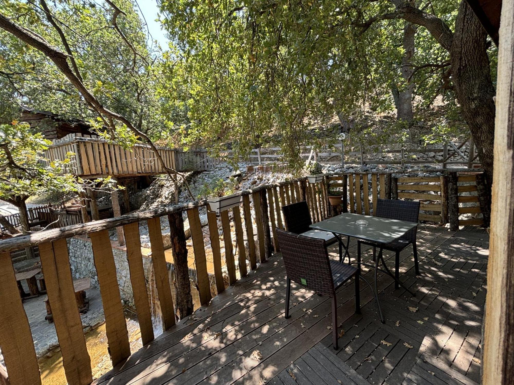 B & B Le Casette Sull'Albero Di Villa Alba Mesyna Zewnętrze zdjęcie