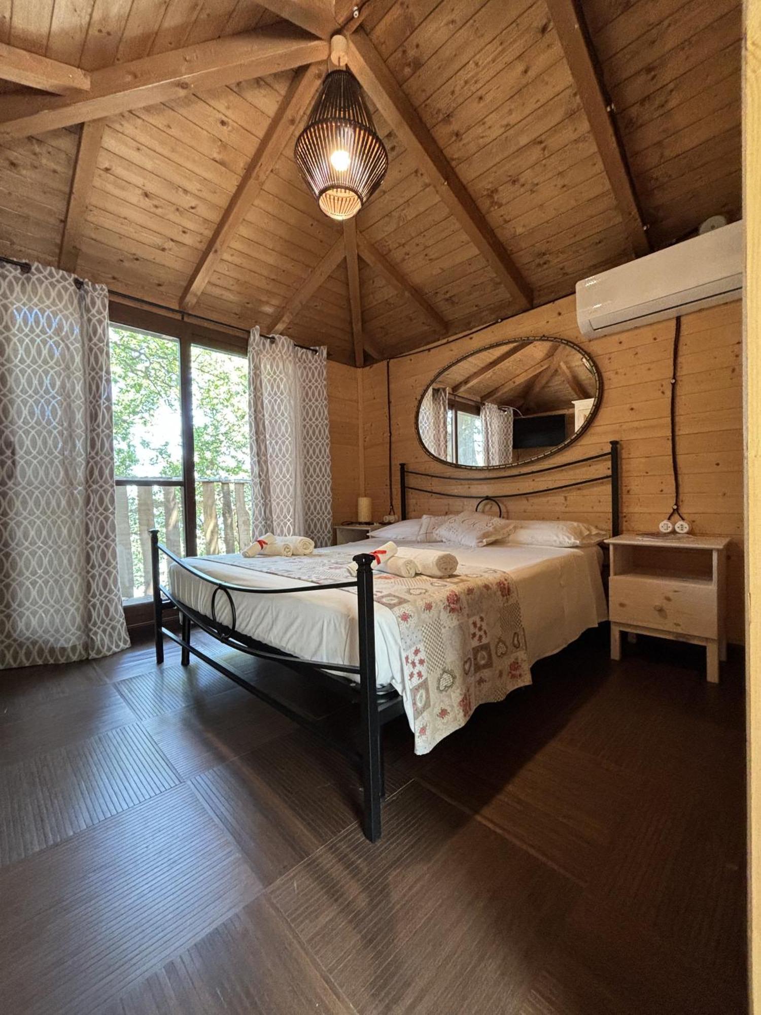 B & B Le Casette Sull'Albero Di Villa Alba Mesyna Zewnętrze zdjęcie